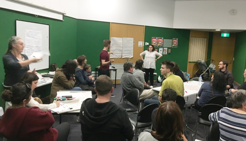 Community meets to discuss level crossing removal in&nbsp;Moreland